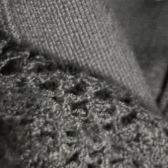 Brand New Guess Knit V-Neck Bodycon Mini Dress - Picture 4 of 4